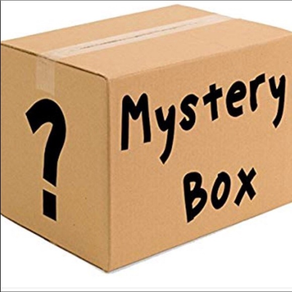 100 Dollar Mystery Box 100 Dollar Mystery Box